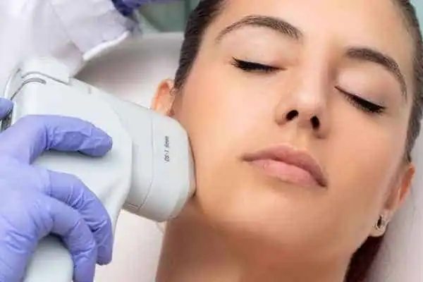 Image of woman having HIFU Woking treatment