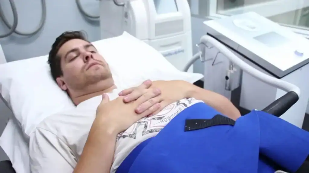 Transforming Bodies: Celebrity Success Stories and the Truth Behind Body Contouring 2 Image of male having body contouring Woking treatment